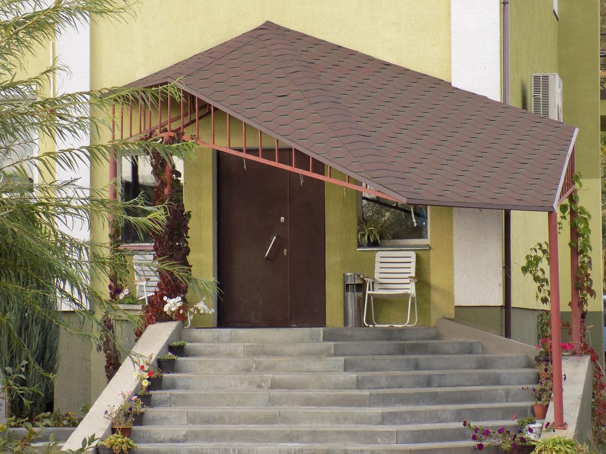Hostel Geo Gomel Esterno foto